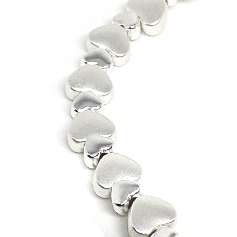 Flat heart bead bracelet