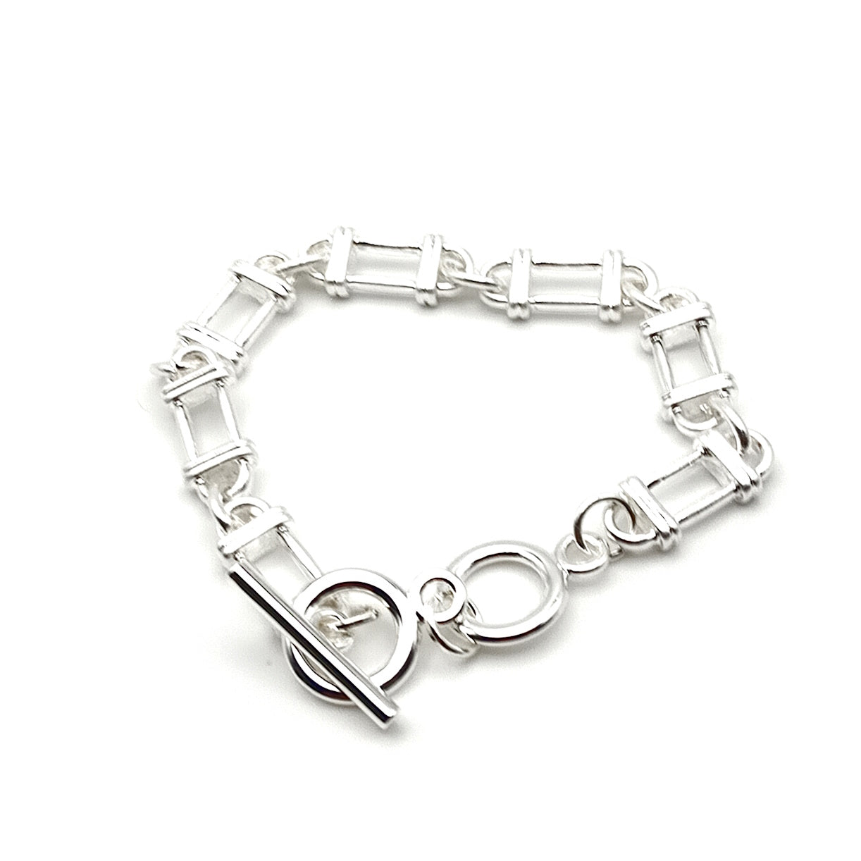Capsule T-Bar Bracelet