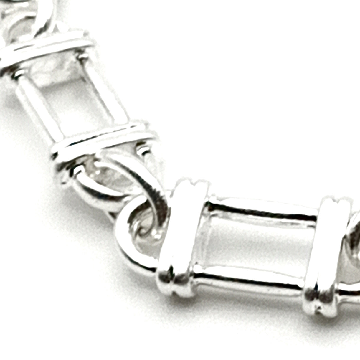 Capsule T-Bar Bracelet