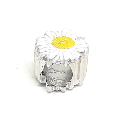 Daisy Charm