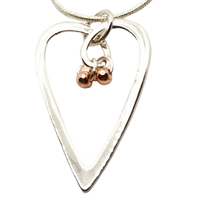 Outline Heart and Bead Short Necklace