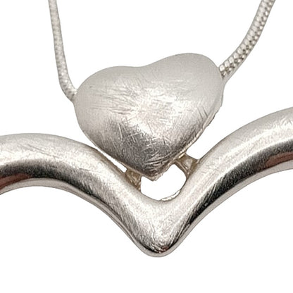 Outline Heart Long Necklace