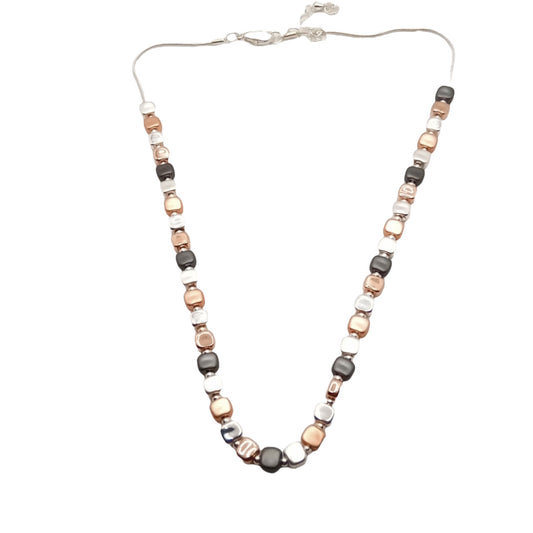 Cube Bead Short Necklace