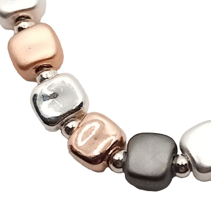 Cube Bead Short Necklace