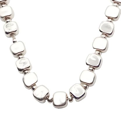 Cube Bead Short Necklace