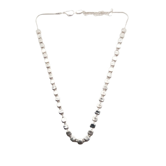 Cube Bead Short Necklace