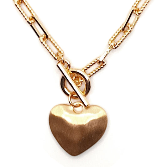 Heartbeat Short Necklace