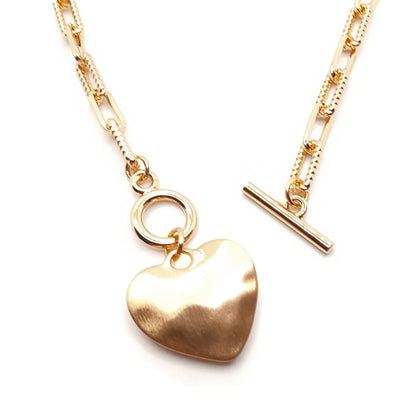 Heartbeat Short Necklace