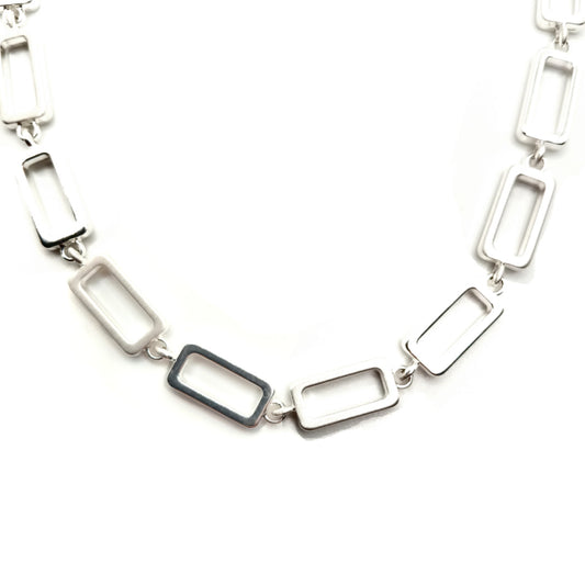 Chunky Link Chain Short Necklace