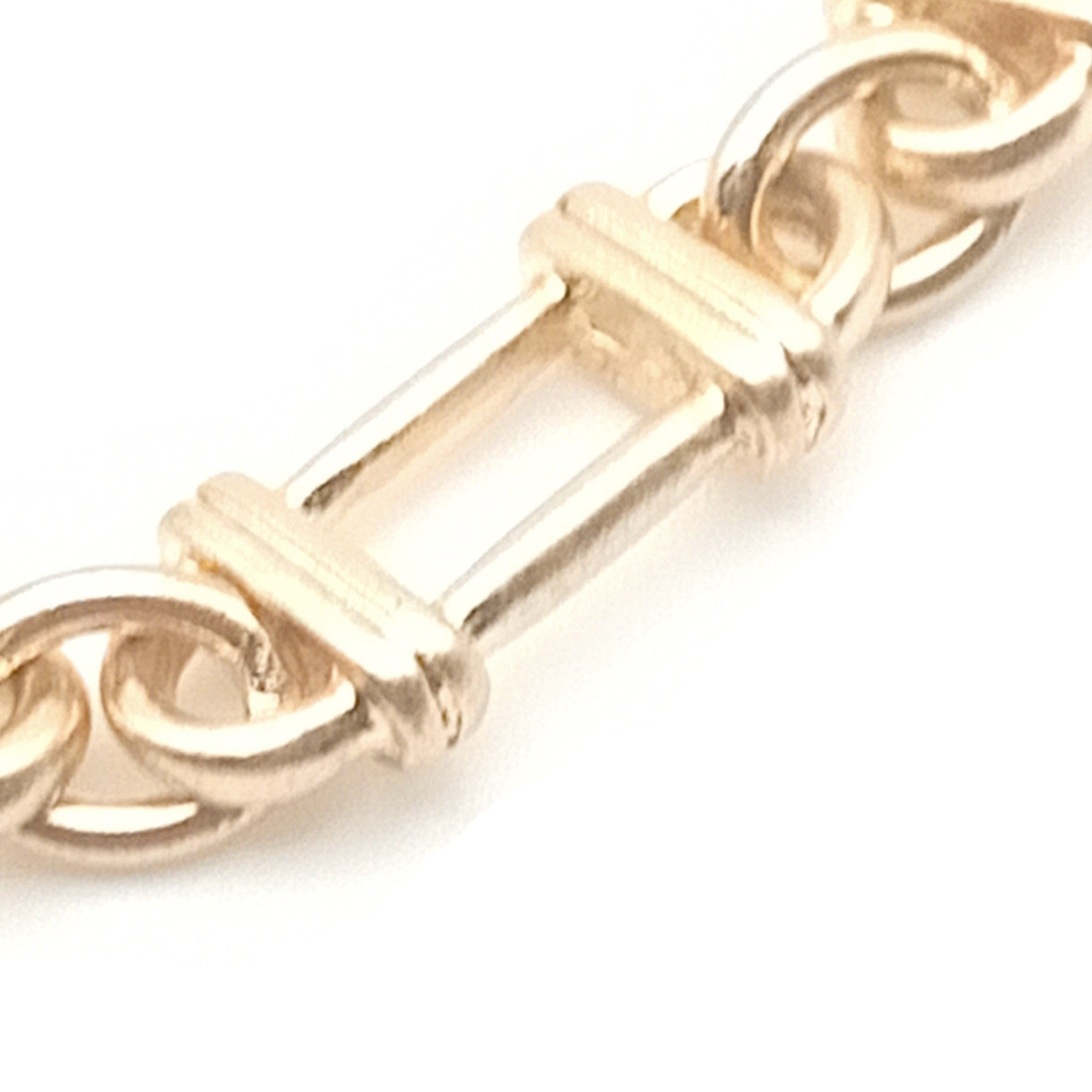 Capsule T-Bar Necklace
