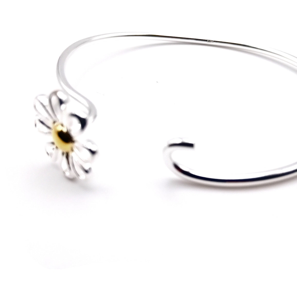 Daisy Bangle