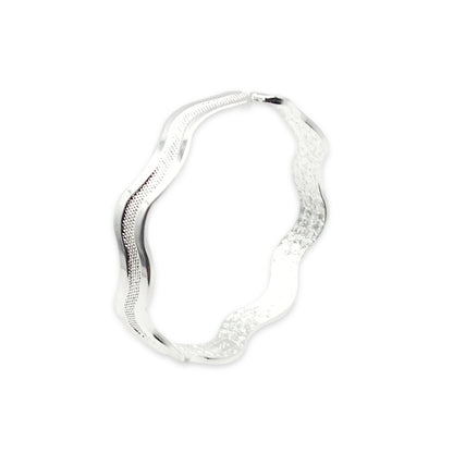 Frosted Wavy Bangle