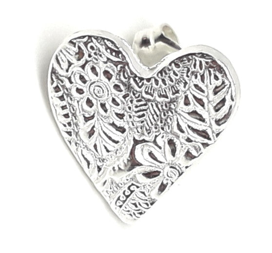 Textured Heart Stud Earrings 