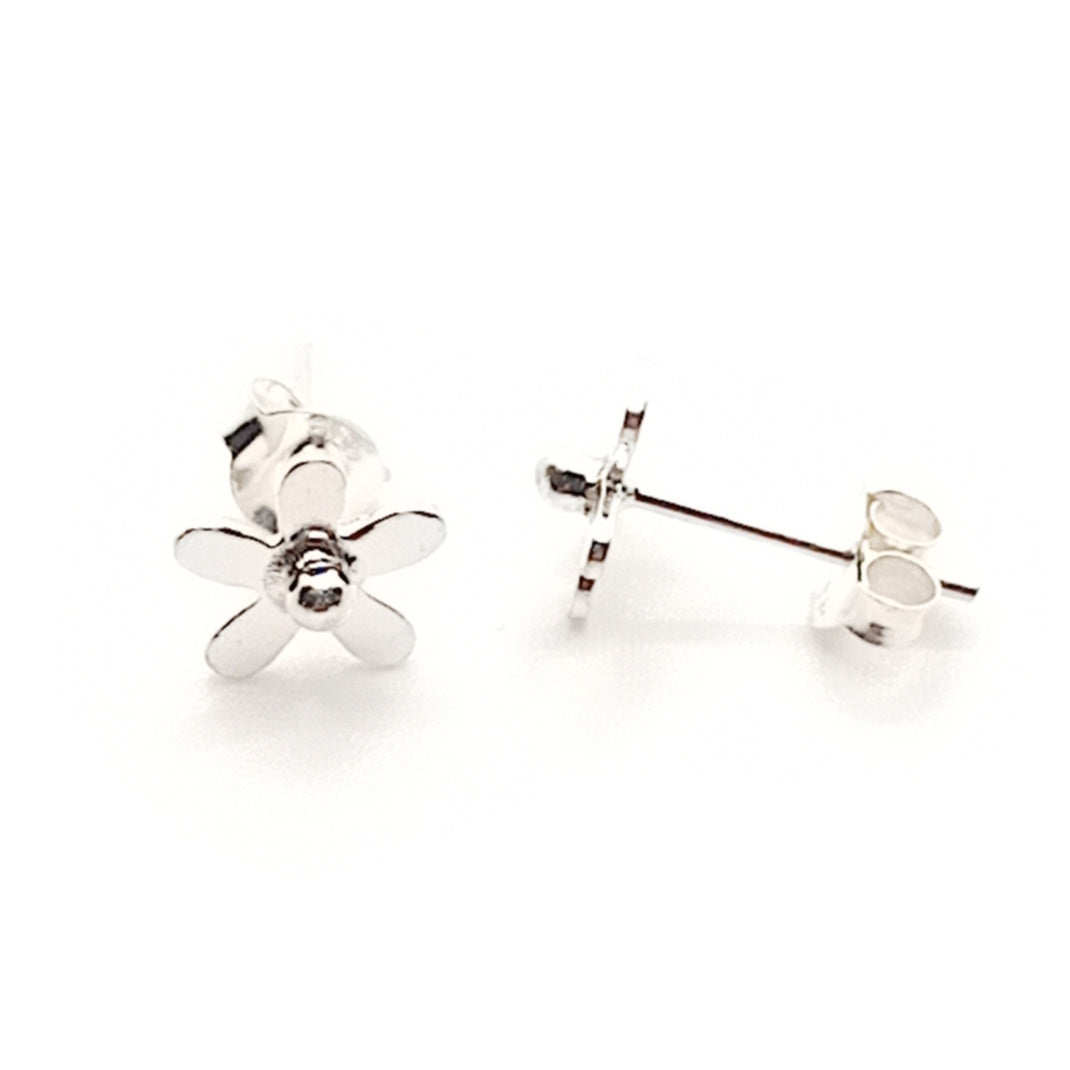 Daisy Stud Earrings