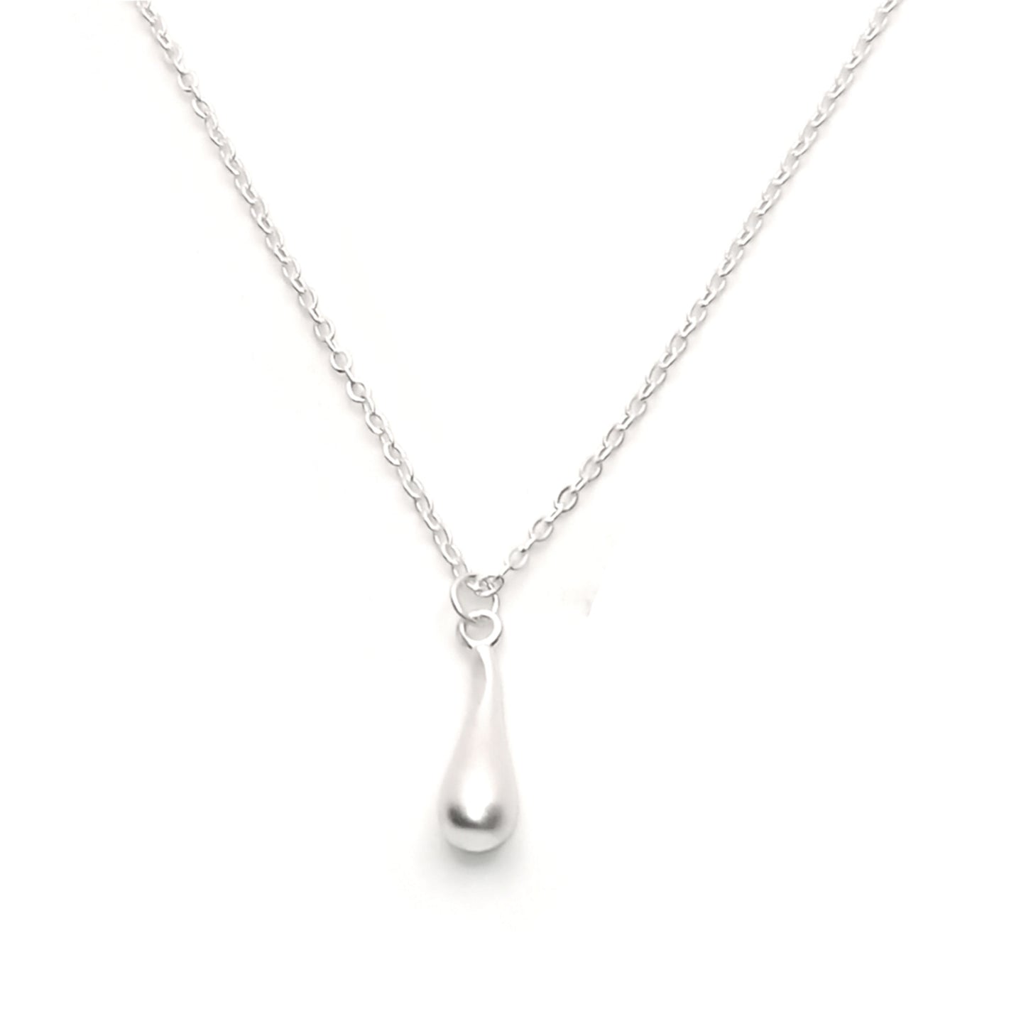 Droplet Pendant Necklace