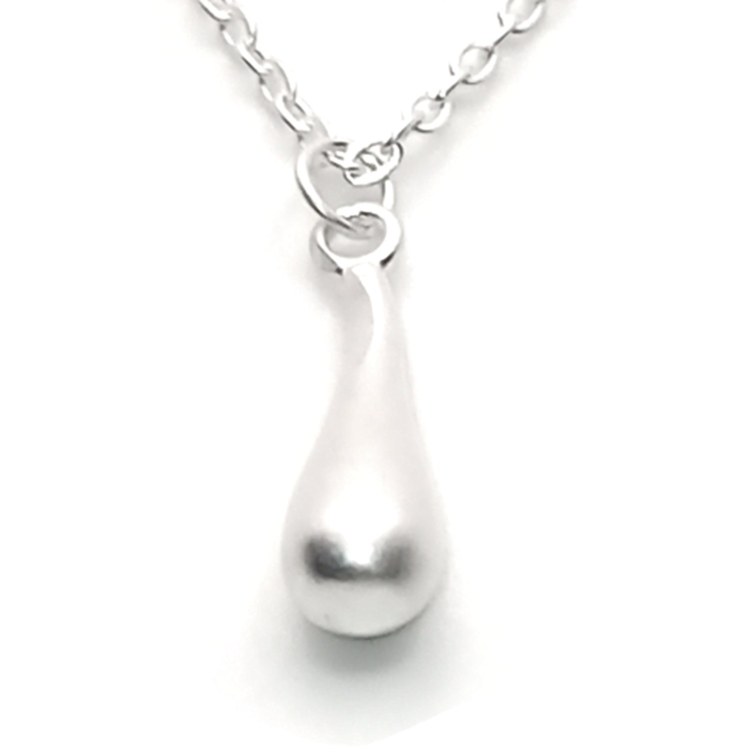 Droplet Pendant Necklace