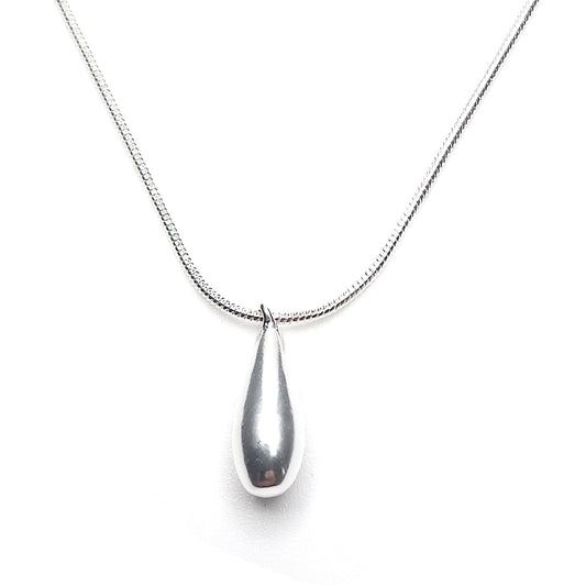 Droplet Pendant Necklace