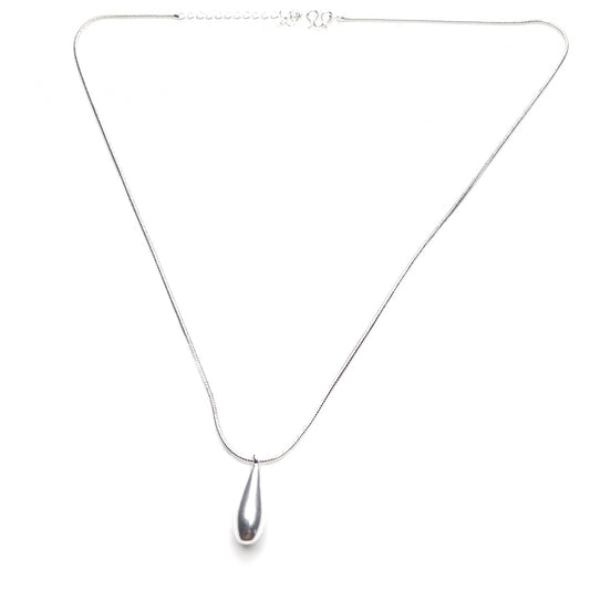 Droplet Pendant Necklace