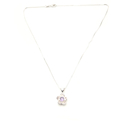 Flower Short Necklace